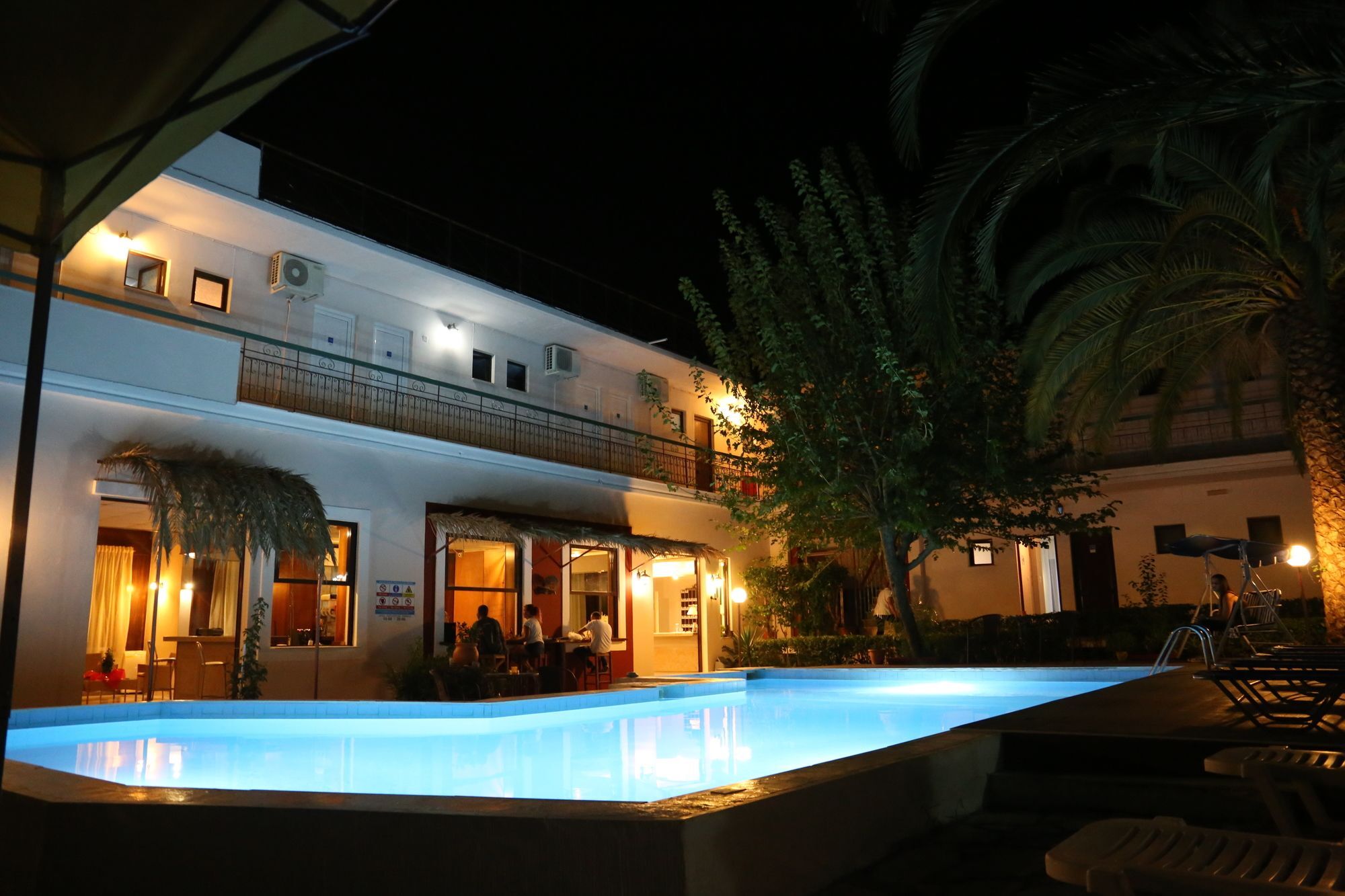 Sunshine Inn Hotel Lygia  Buitenkant foto